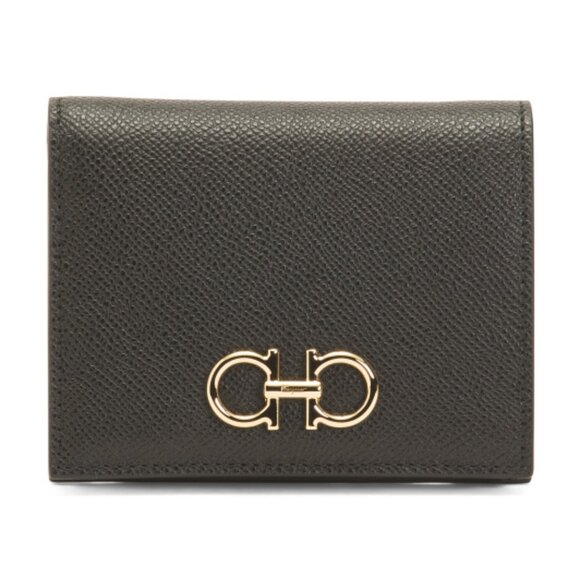 FERRAGAMO Handbags - FERRAGAMO Made In Italy Leather Gemini Bifold Wallet With Gancini Hardware